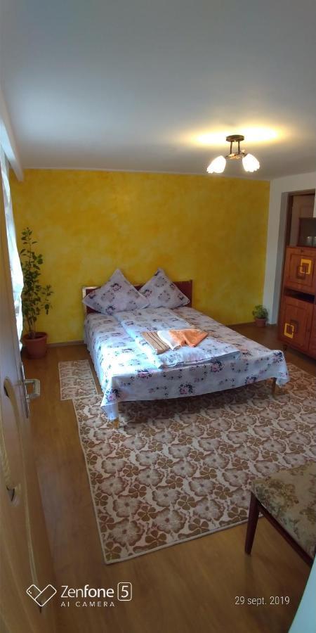 Casa Ana Apartment ฮาเซก ภายนอก รูปภาพ